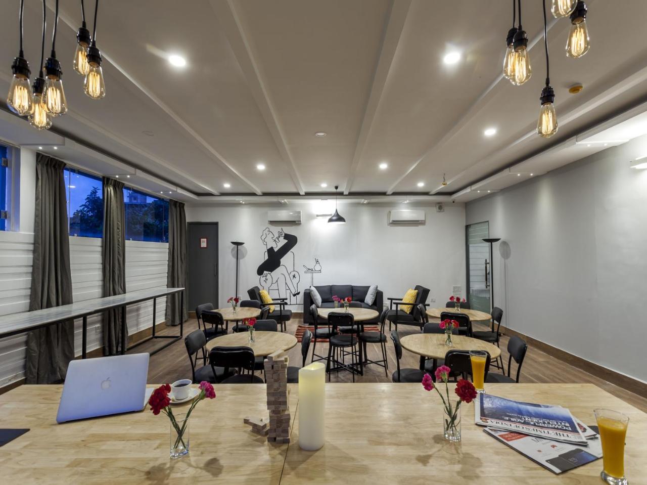 מלון כלכותה Oyo Townhouse 11 Esplanade מראה חיצוני תמונה
