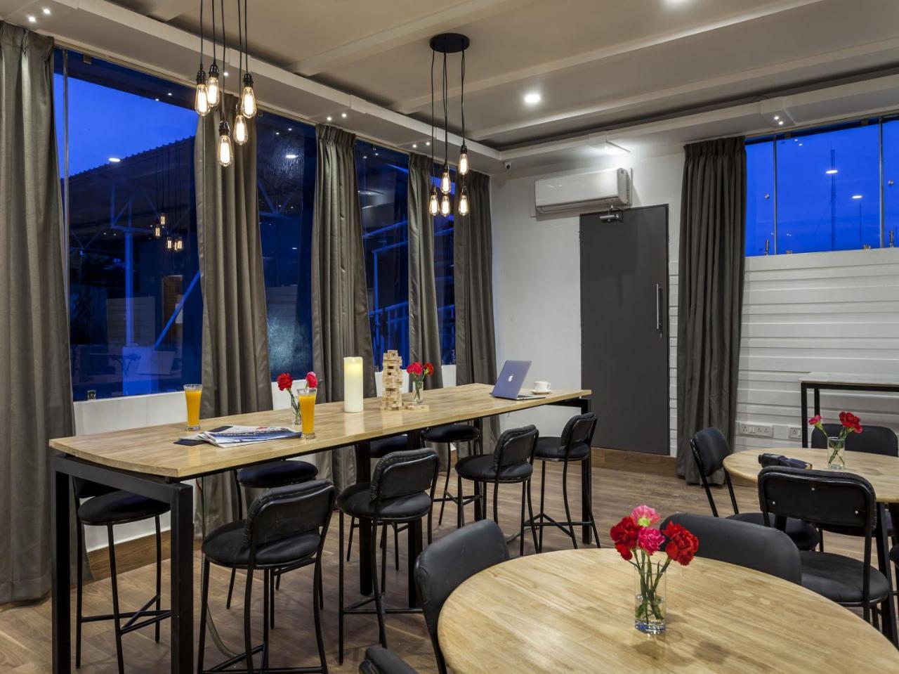 מלון כלכותה Oyo Townhouse 11 Esplanade מראה חיצוני תמונה