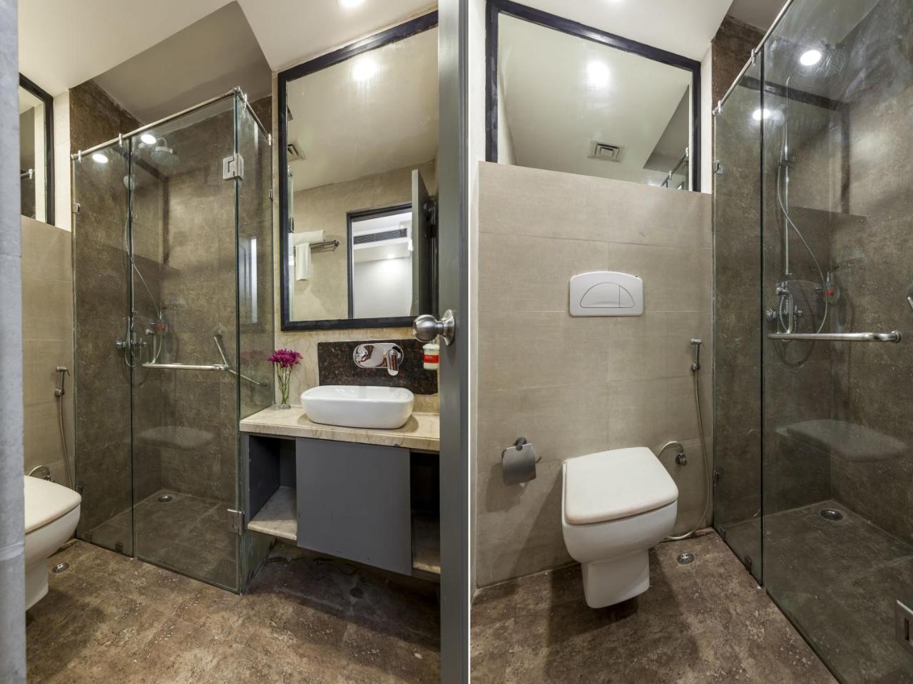מלון כלכותה Oyo Townhouse 11 Esplanade מראה חיצוני תמונה