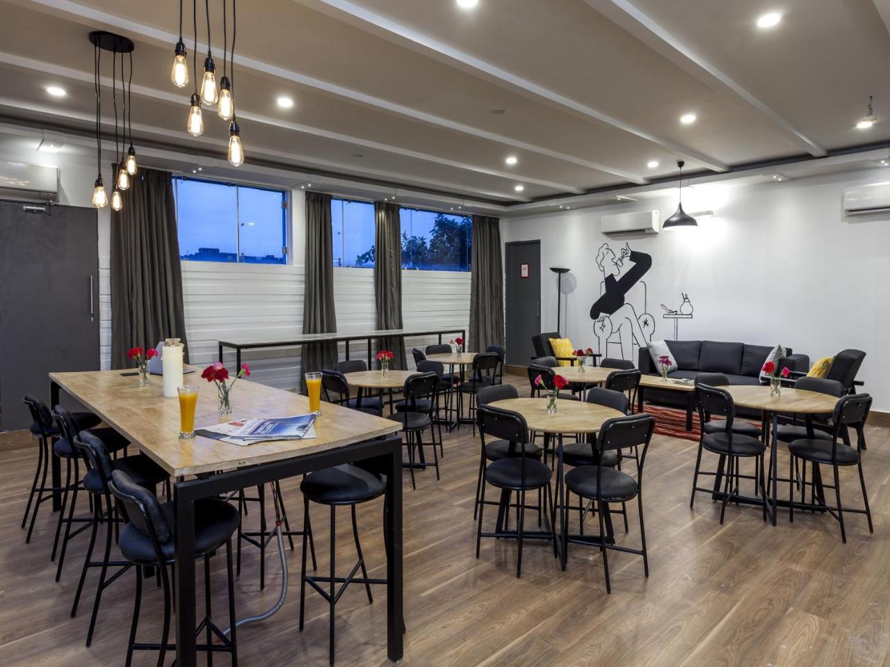 מלון כלכותה Oyo Townhouse 11 Esplanade מראה חיצוני תמונה